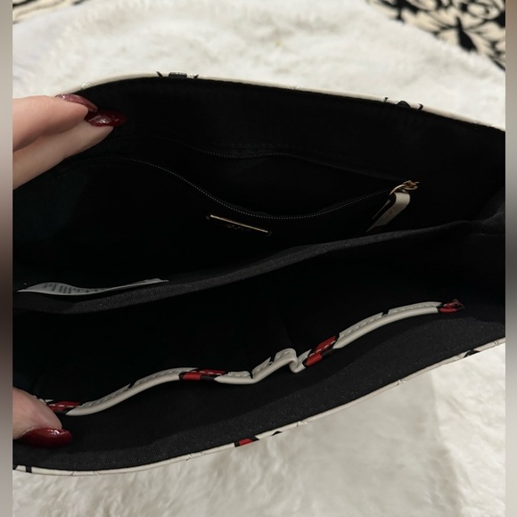 Aldo Caraglio Valentines Heart Print Chain Shoulder Quilted Crossbody Purse RARE - Picture 13 of 15